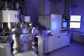 Cryogenic on-wafer prober at Fraunhofer IAF